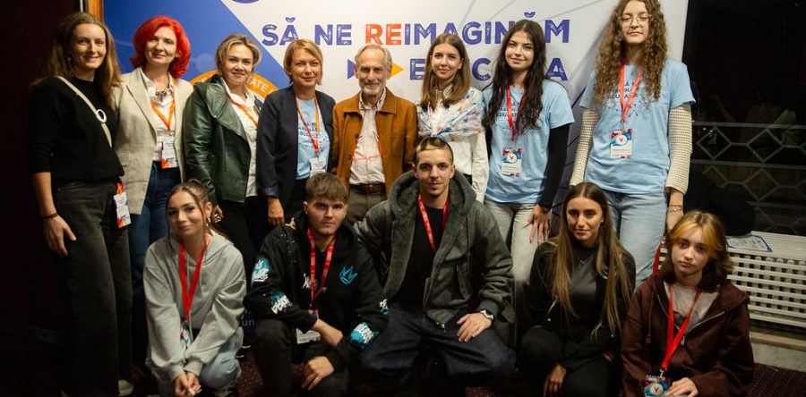 Să ne reimaginăm educația cu mai multă implicare și stare de bine